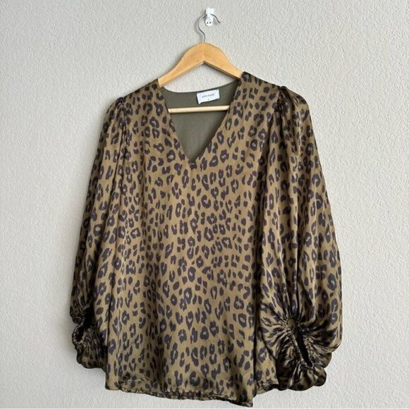 Adrienne Animal Print Green and black Size Small Long ballom sleeves - Picture 2 of 10